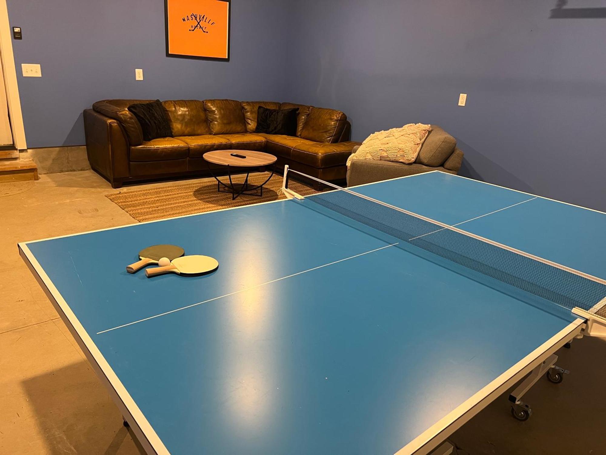 Closetobroadwayairportoprymillsgameroom12 *