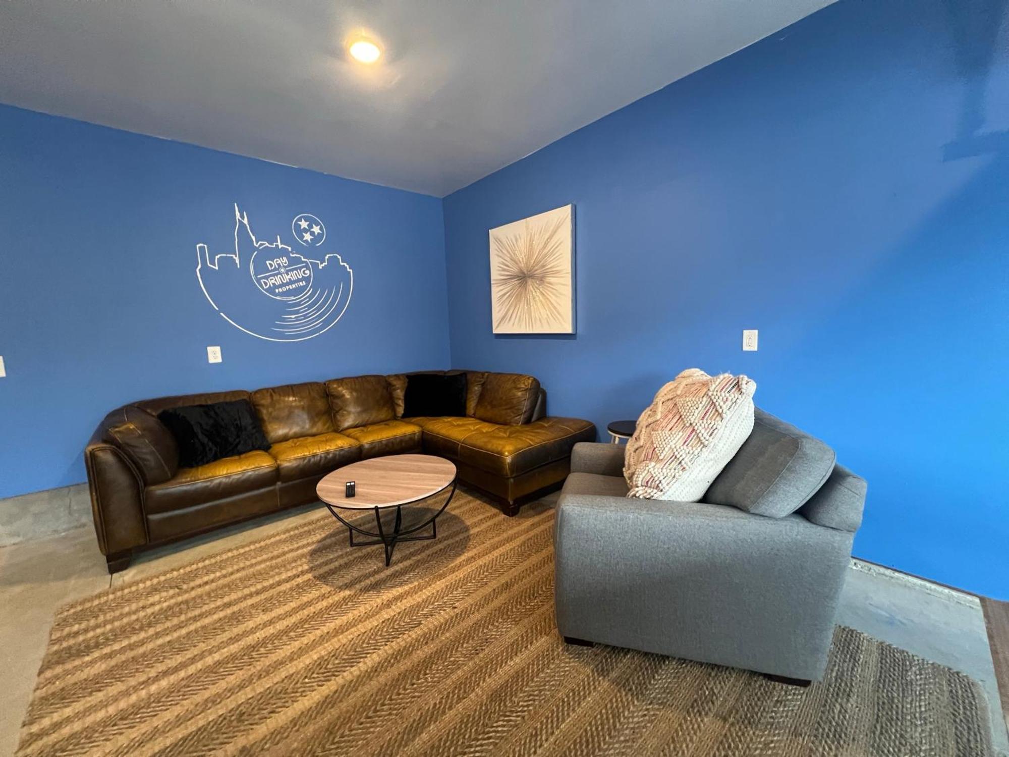 Closetobroadwayairportoprymillsgameroom12