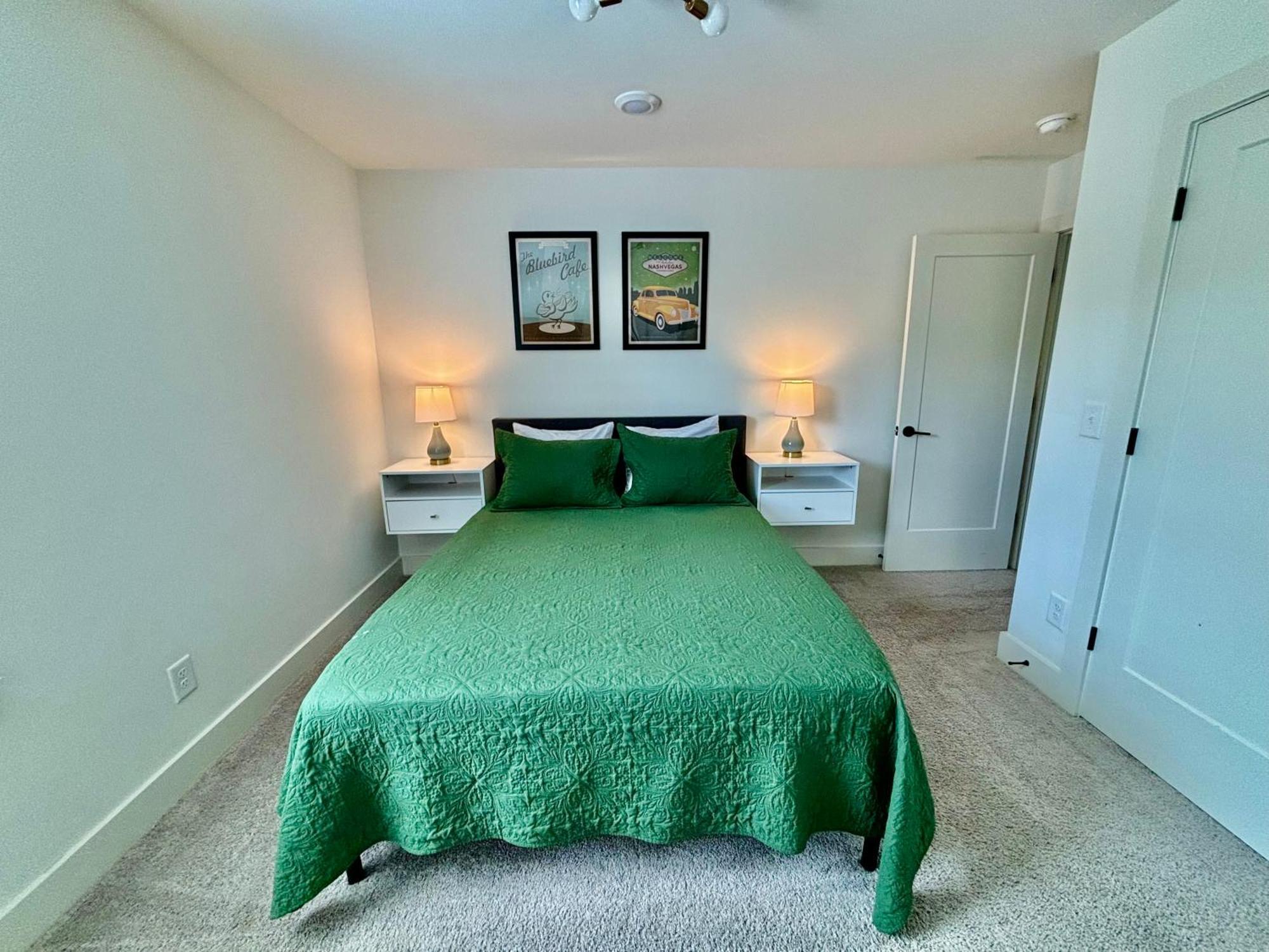 Closetobroadwayairportoprymillsgameroom12 * Nashville